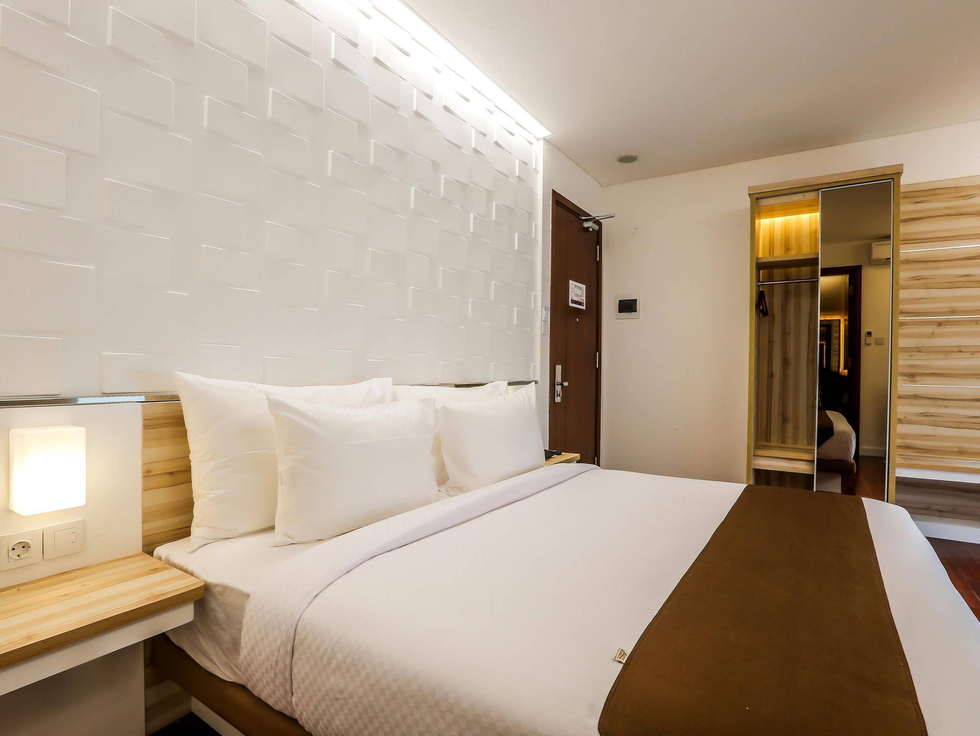 Alimar Hotel Malang Dış mekan fotoğraf